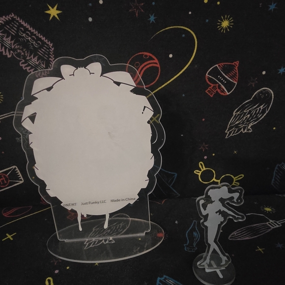 Acrylic sailor moon pictures - Picture 3 of 3